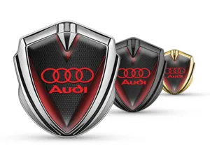 Audi Emblema Fender Badge Stile Sportivo Lucido